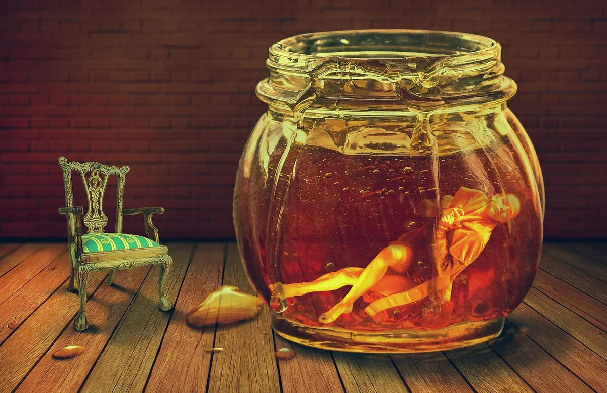 Why Your Honey Crystallises: A Guide to Creamed and Set Honey